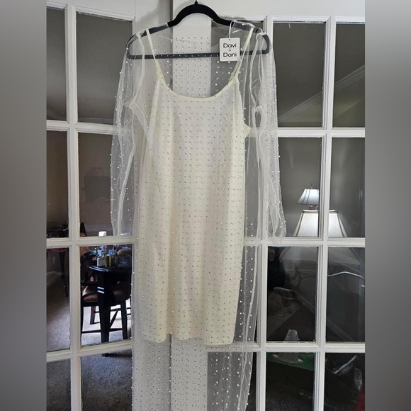 Davi & Dani Mesh Woman’s White Pearl & Rhinestone with Inner Dress Size Large - Picture 7 of 7